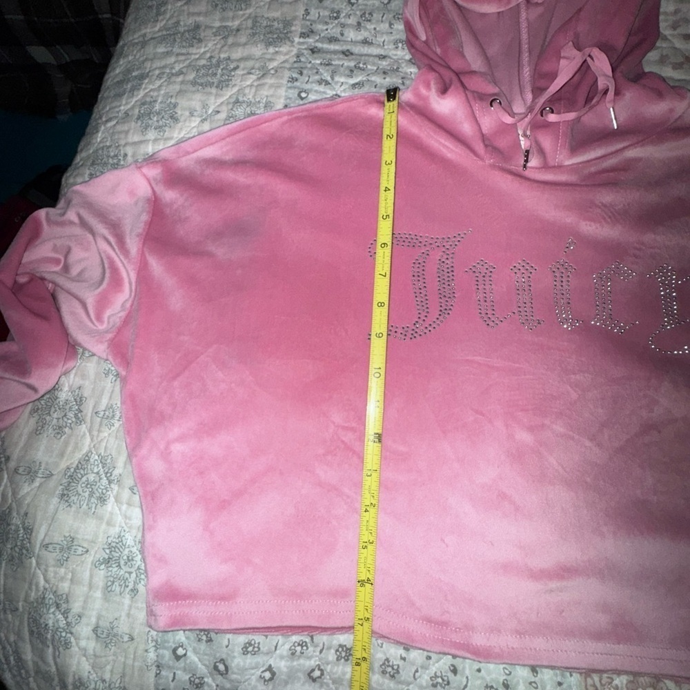 Juicy Couture cropped Pink Hoodie Top with bling design. Size M. GUC - Picture 5 of 9